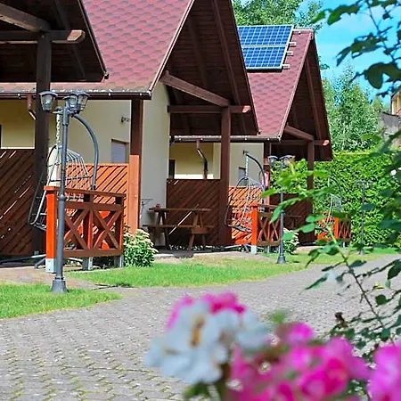 Otel Kameleon Dzwirzyno *