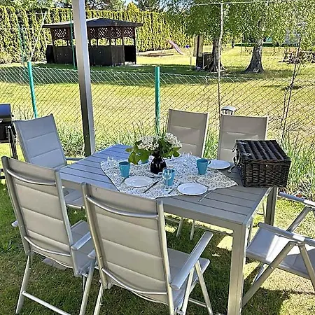Otel Kameleon Dzwirzyno Zieleniewo (Kolobrzeg)